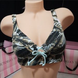 Victoria’s Secret bralette